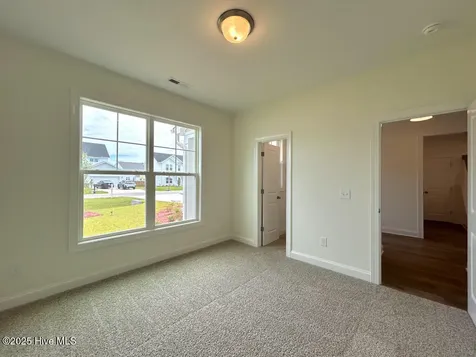 504 Yellow Birch Way Hubert NC 28539