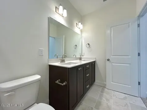 504 Yellow Birch Way Hubert NC 28539