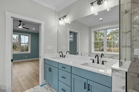 112 Indian Trail Beaufort NC 28516