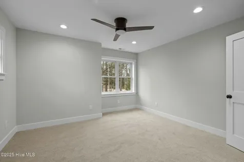 112 Indian Trail Beaufort NC 28516