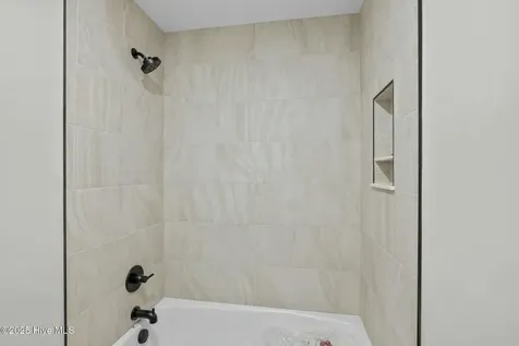 112 Indian Trail Beaufort NC 28516