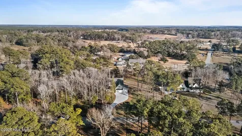 112 Indian Trail Beaufort NC 28516