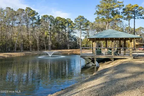 112 Indian Trail Beaufort NC 28516