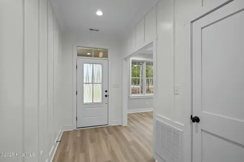 112 Indian Trail Beaufort NC 28516