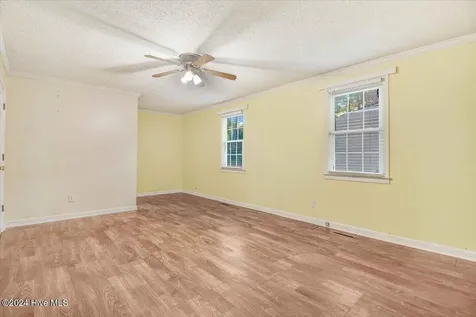 901 Candlewood Drive Kinston NC 28501
