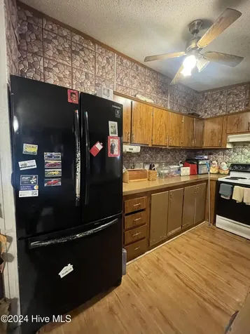 1109 Beegee Lane Williamston NC 27892