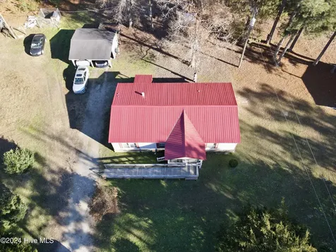 1109 Beegee Lane Williamston NC 27892