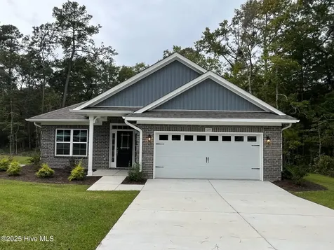 1207 Mandevilla Drive SE Bolivia NC 28422