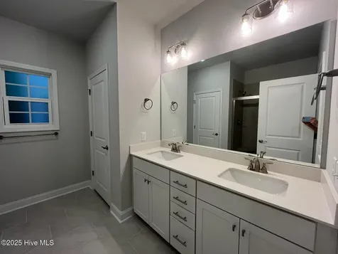 1207 Mandevilla Drive SE Bolivia NC 28422