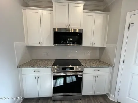 1221 Mandevilla Drive SE Bolivia NC 28422