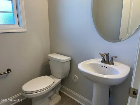 1221 Mandevilla Drive SE Bolivia NC 28422