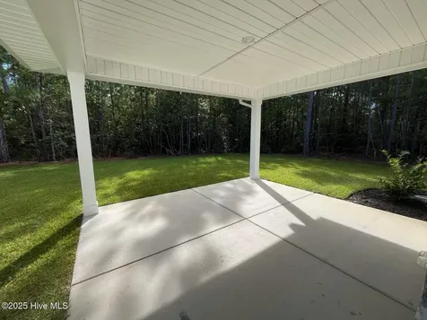 1221 Mandevilla Drive SE Bolivia NC 28422