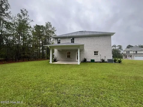 1221 Mandevilla Drive SE Bolivia NC 28422