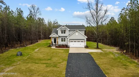 2622 Bensalem Church Road Eagle Springs NC 27242