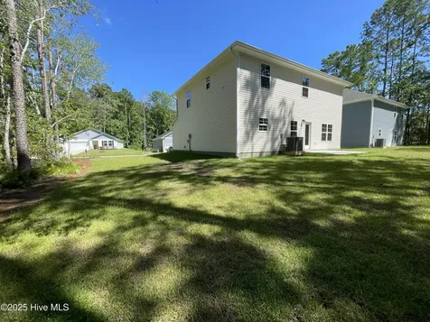 792 Pantego Boulevard SE Bolivia NC 28422