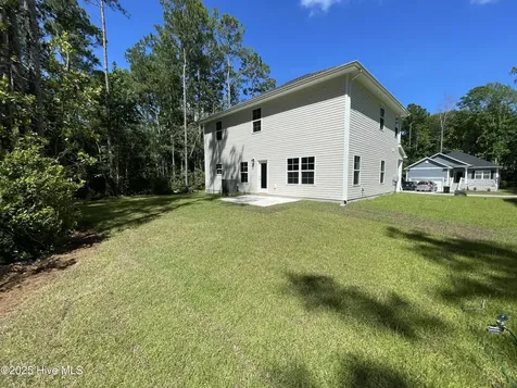 792 Pantego Boulevard SE Bolivia NC 28422