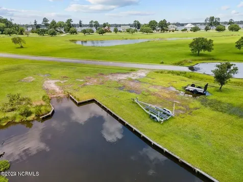 31 Little Creek Road Extension Belhaven NC 27810