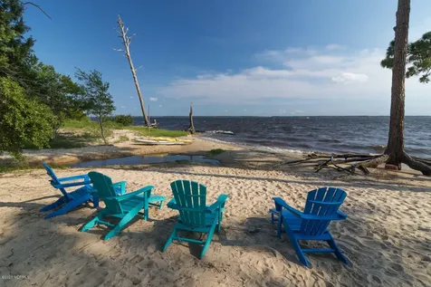 28 Palm Court Minnesott Beach NC 28510