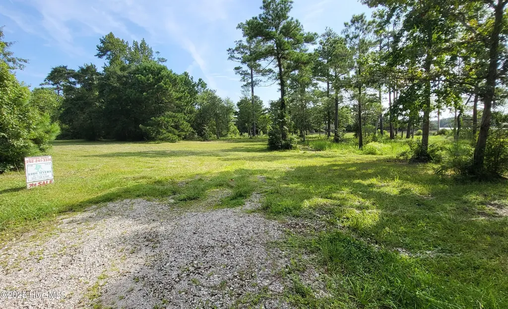 3032 Mill Creek Road Newport NC 28570