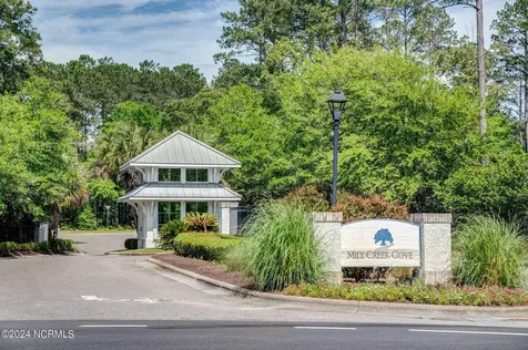 796 Pantego Boulevard SE Bolivia NC 28422