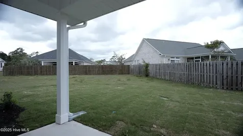 1254 Opaca Drive SE Bolivia NC 28422