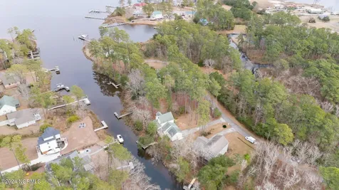 7013 Fairwinds Drive Oriental NC 28571