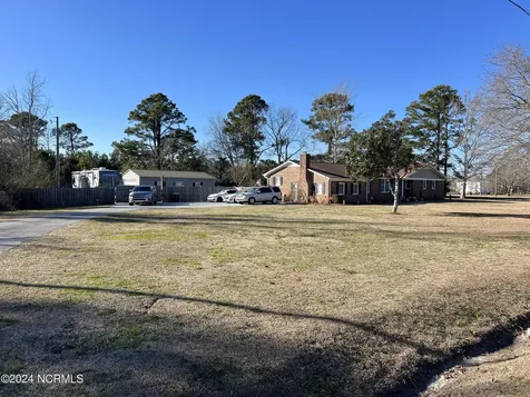 1130 Hammock Beach Road Swansboro NC 28584