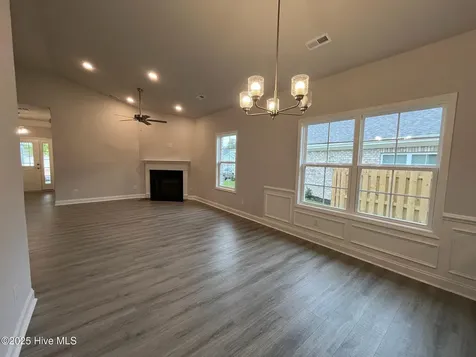 1204 Opaca Drive SE Bolivia NC 28422