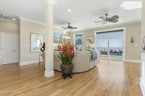 7127 Ocean Drive Emerald Isle NC 28594