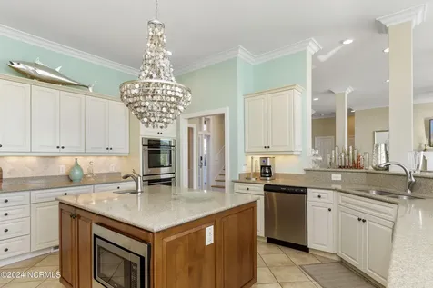 7127 Ocean Drive Emerald Isle NC 28594