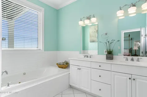 7127 Ocean Drive Emerald Isle NC 28594