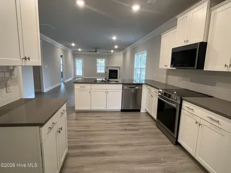 1237 Mandevilla Drive SE Bolivia NC 28422