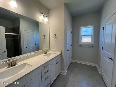 1237 Mandevilla Drive SE Bolivia NC 28422