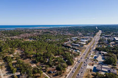 6231 Carolina Beach Road Wilmington NC 28412