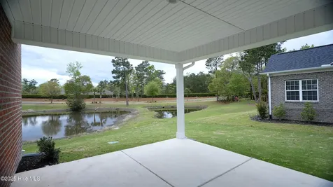 1215 Opaca Drive SE Bolivia NC 28422