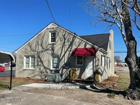 1101 W Broad Street Elizabethtown NC 28337