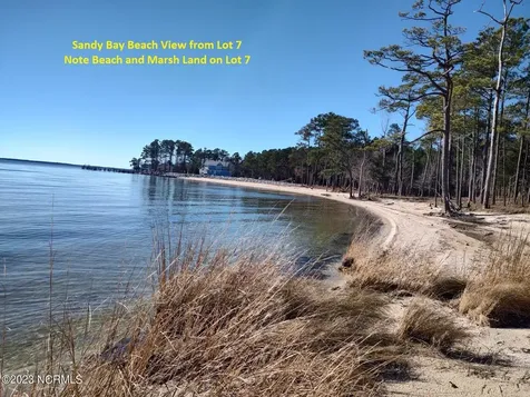 4 Sandy Bay Drive E Oriental NC 28571