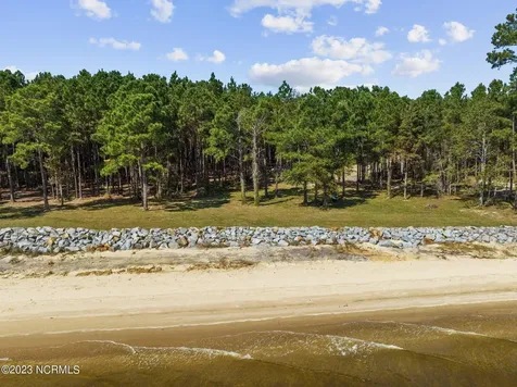 3 Sandy Bay Drive W Oriental NC 28571
