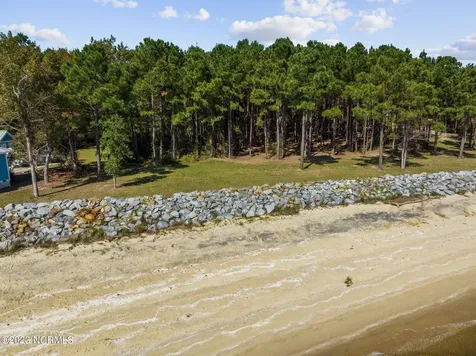 15 Sandy Bay Drive W Oriental NC 28571