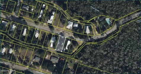 305 Fire Fly Lane SE Southport NC 28461