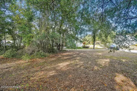 305 Fire Fly Lane SE Southport NC 28461