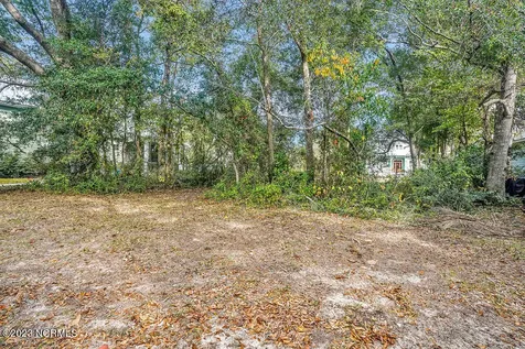 305 Fire Fly Lane SE Southport NC 28461