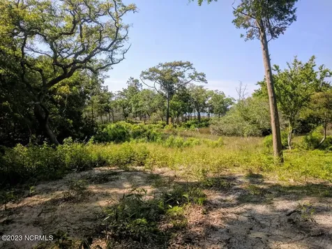 4310 Emerald Drive Emerald Isle NC 28594