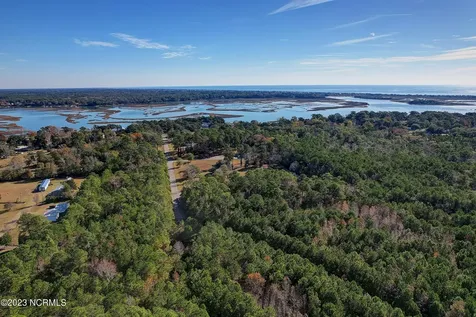 4048 Pintail Avenue Shallotte NC 28470