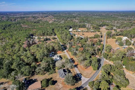 4048 Pintail Avenue Shallotte NC 28470