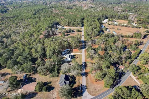 4048 Pintail Avenue Shallotte NC 28470