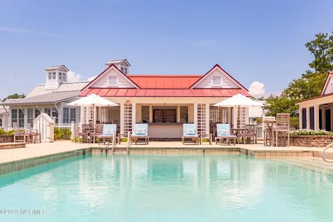 72 Oyster Point Road Oriental NC 28571
