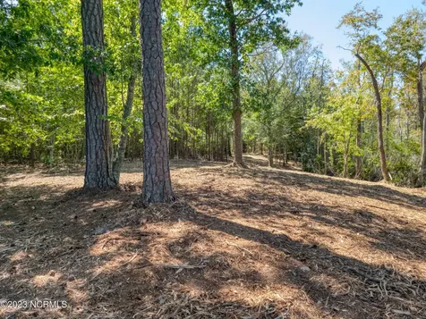 60 Kennedy Court N Hertford NC 27944