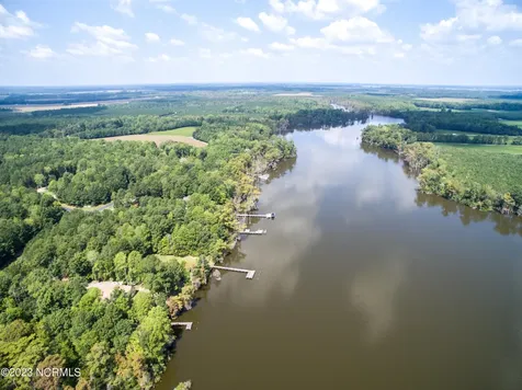 60 Kennedy Court N Hertford NC 27944