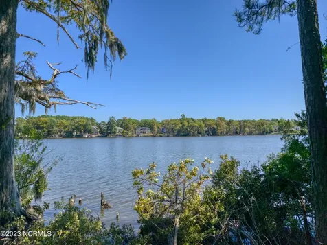 60 Kennedy Court N Hertford NC 27944